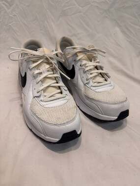 Nike Shoes Womens Air Max Excee Running Sneakers White Mesh Low CD5432-101